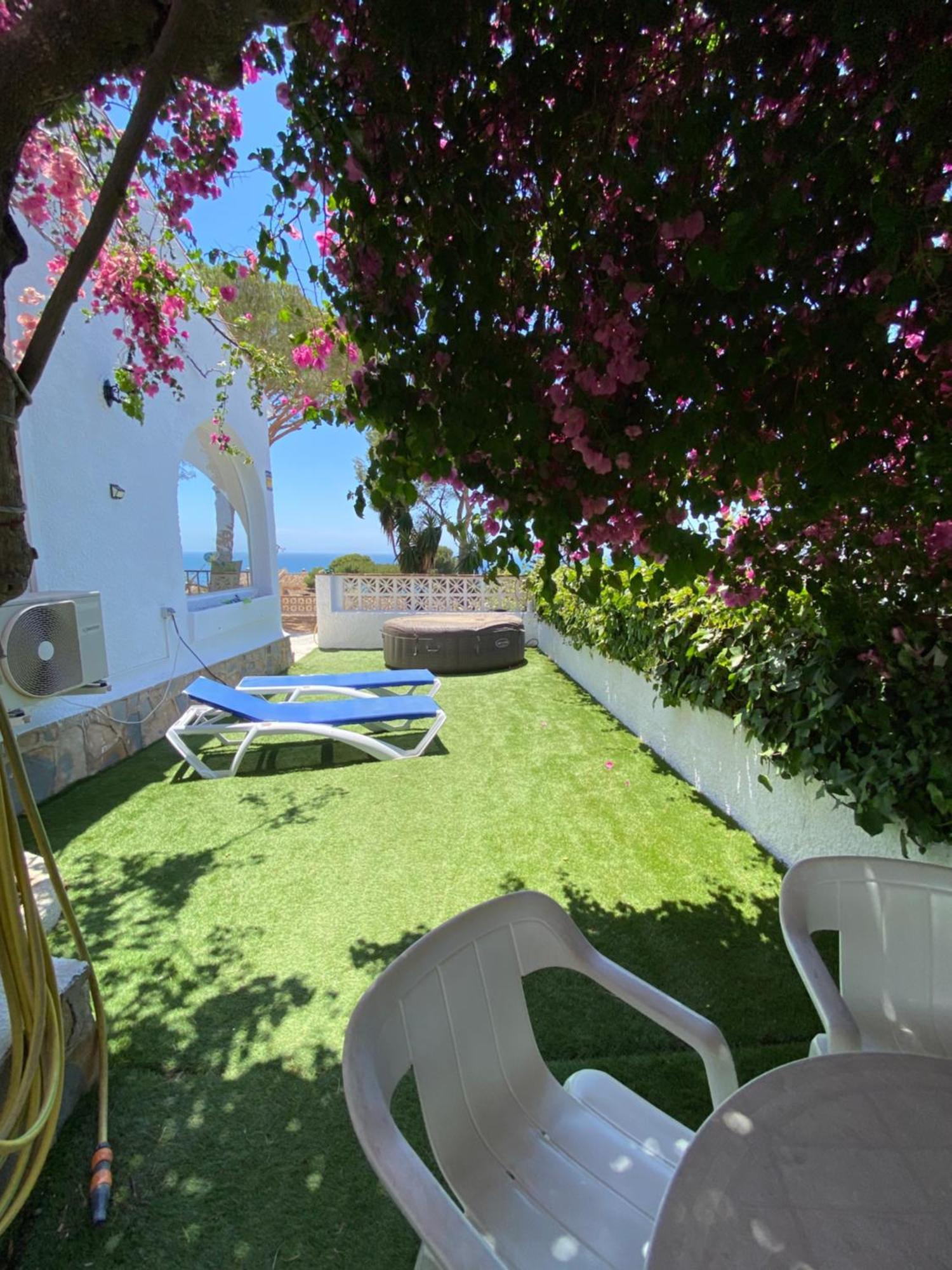 Independent Villa Beach House El Bosque La Cala De Mijas Exterior foto