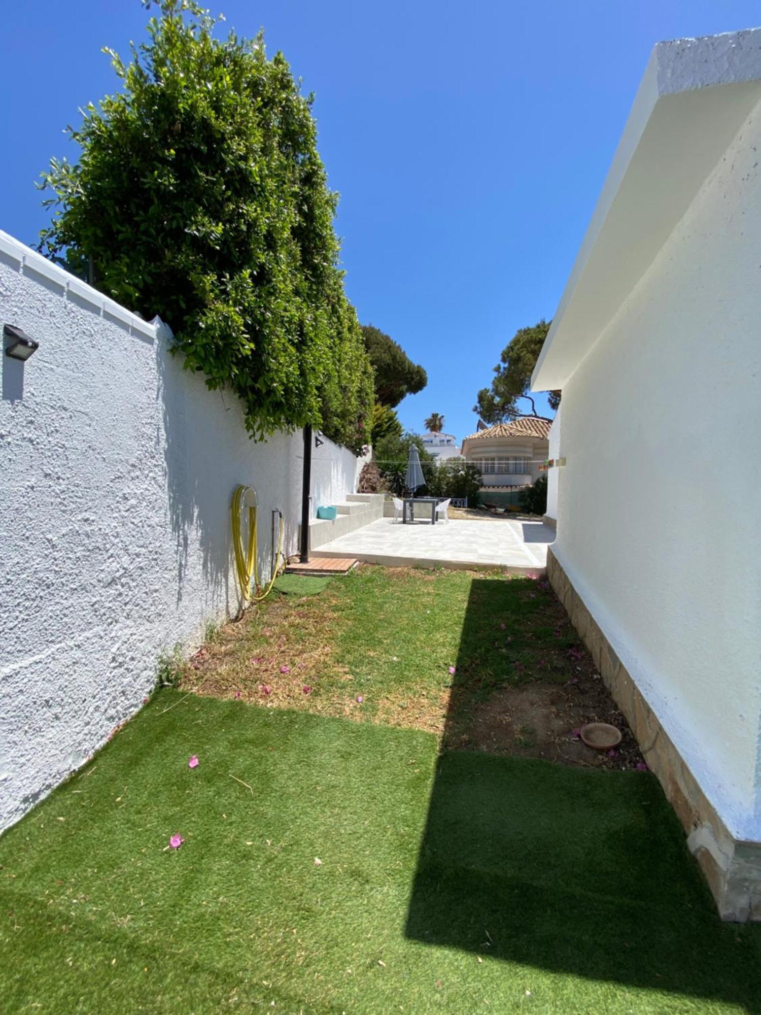 Independent Villa Beach House El Bosque La Cala De Mijas Exterior foto