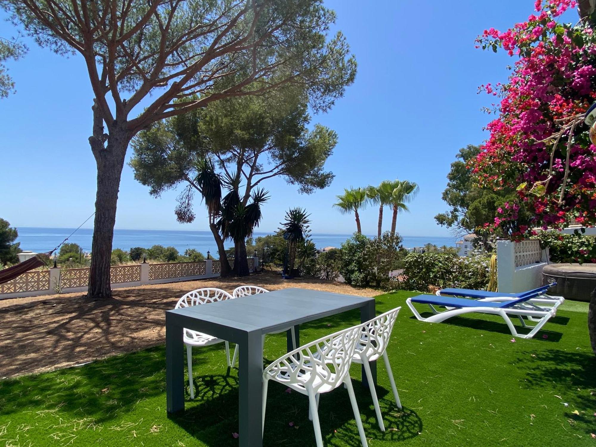 Independent Villa Beach House El Bosque La Cala De Mijas Exterior foto